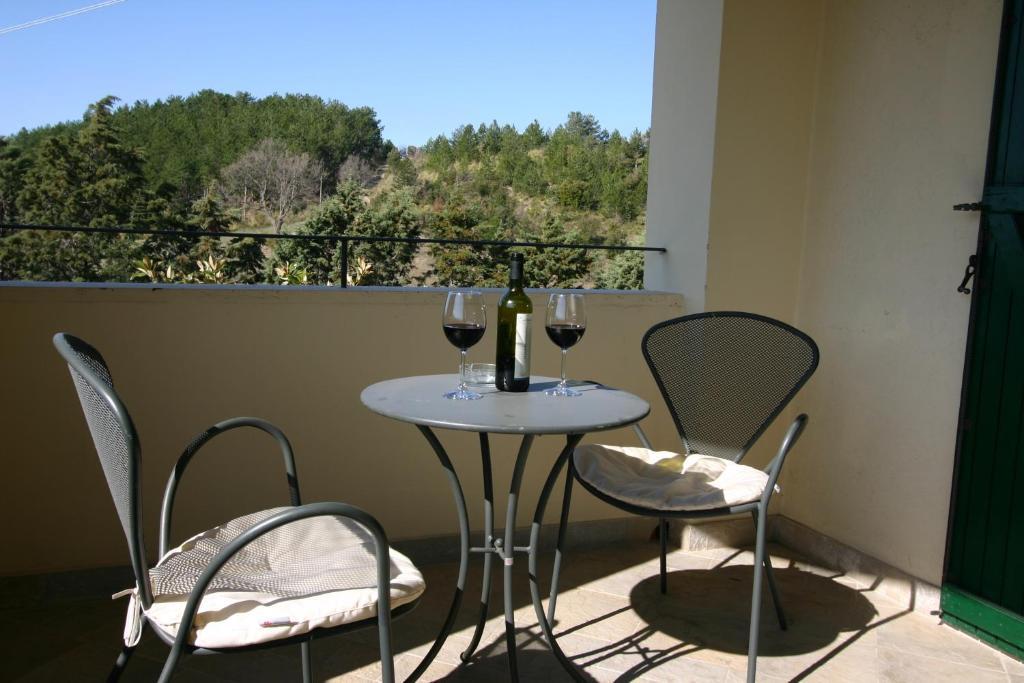 Terre D'Orcia Hotel Seggiano Стая снимка