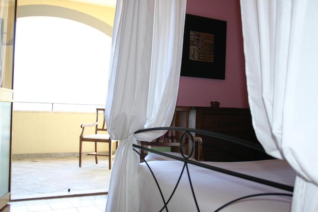 Terre D'Orcia Hotel Seggiano Стая снимка